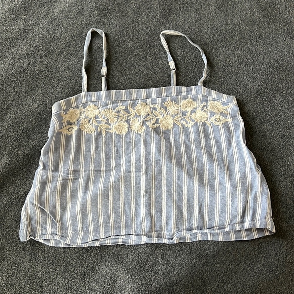 hollister blue and white stripped flowy tank
